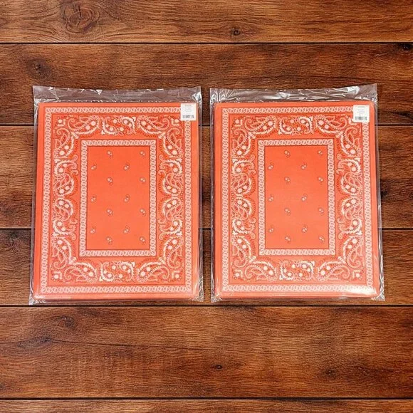 Western Cowboy Ranch Texas Party Supplies Decor- Tablecloth, Placemats, Bandanas - Picture 4 of 8